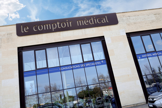 Comptoir Médical Clermont l'Hérault • matériel médical • matériel pour améliorer la santé et le maintien à domicile (® SAAM fabrice CHORT)