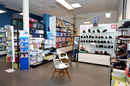 Comptoir médical à Clermont-l’Hérault : grand choix de matériel médical . Ici des chaussures  ( ® SAAM-fabrice CHORT)